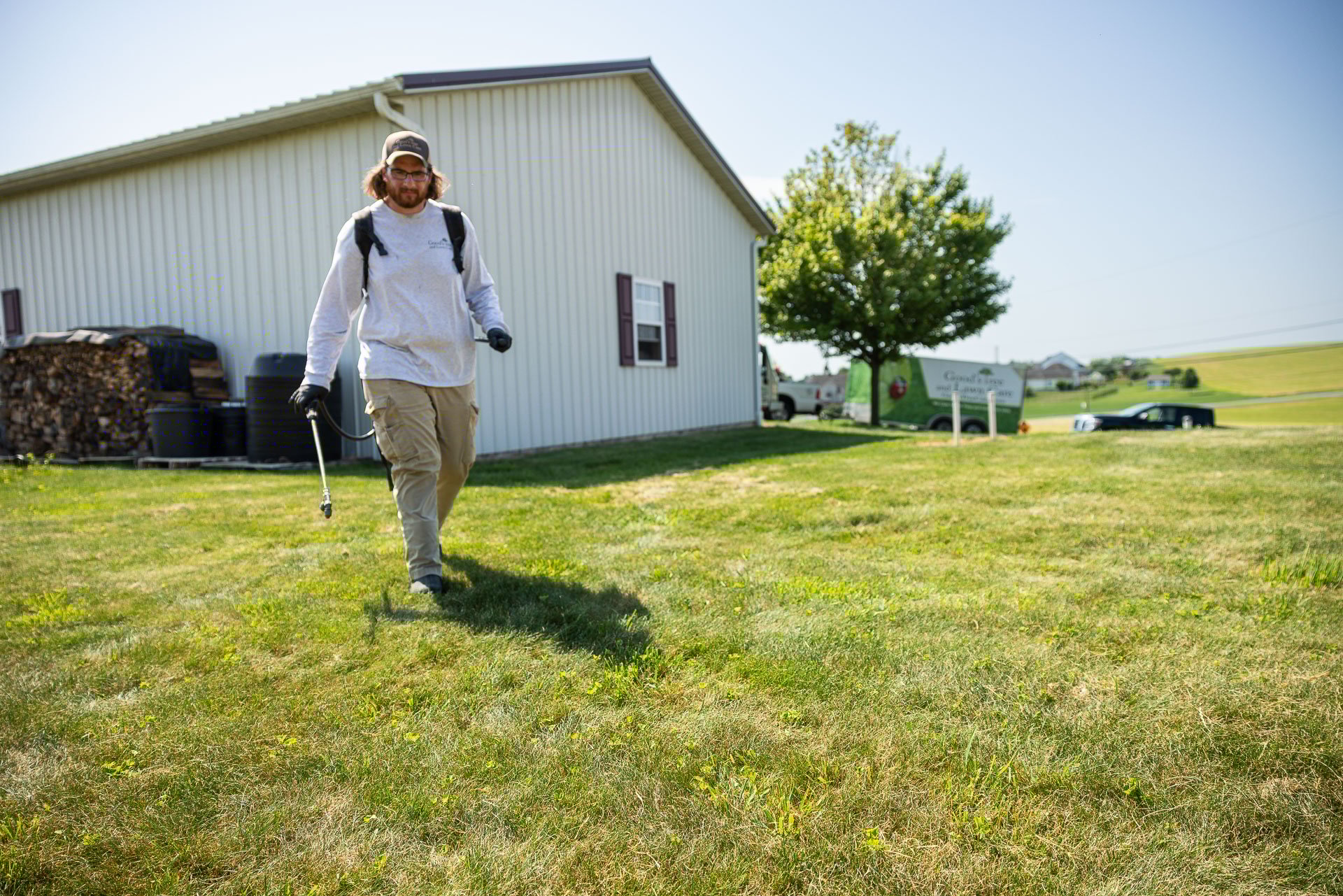 spot spraying weed control lawn