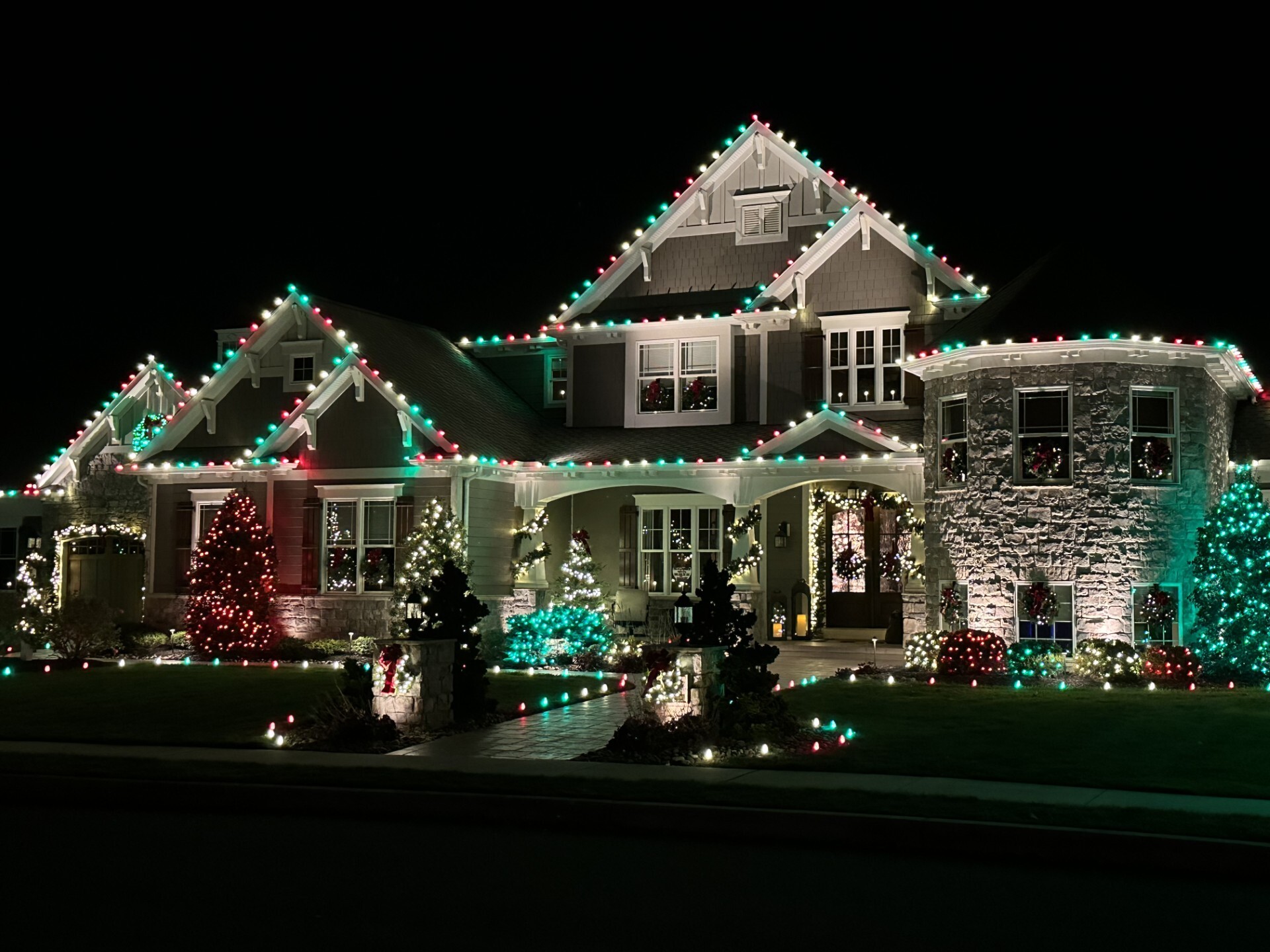 Holiday Lighting Image 2